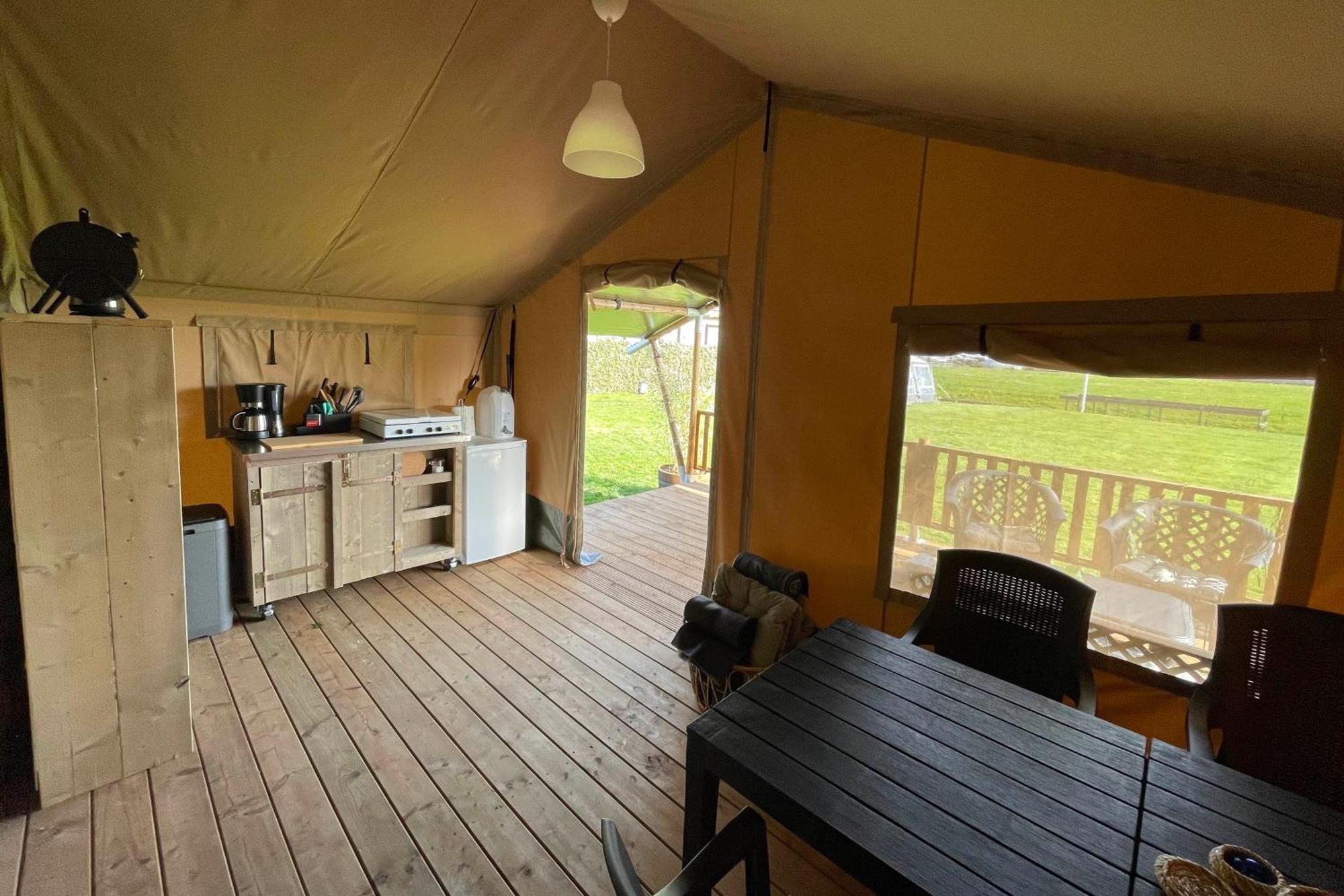 Glamping De Hof Van Eeden Warmond Экстерьер фото